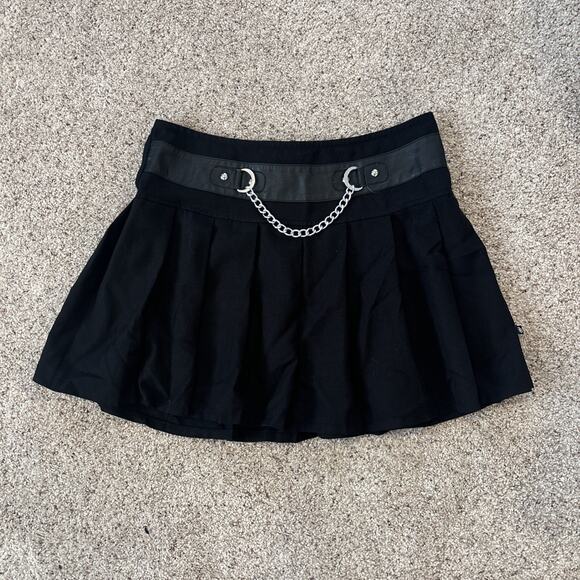 Royal Bones DaangGoodman Womens Sz Xl Chain Skrit Black Pleated Emo Goth Y2kPunk - Picture 1 of 5